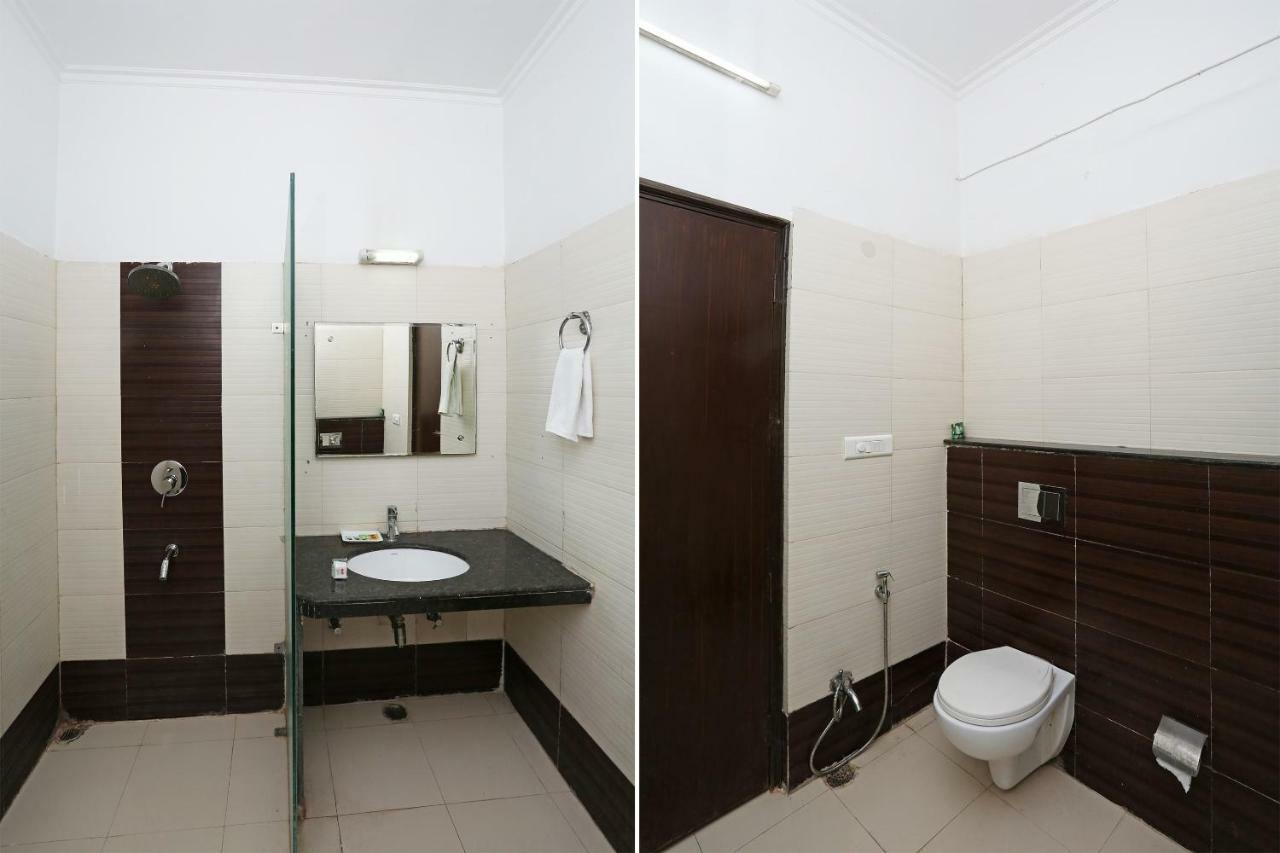Hotel Oyo 13564 Near Prem Mandir Mathura Zewnętrze zdjęcie